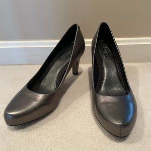 Easy Spirit Grey Heels